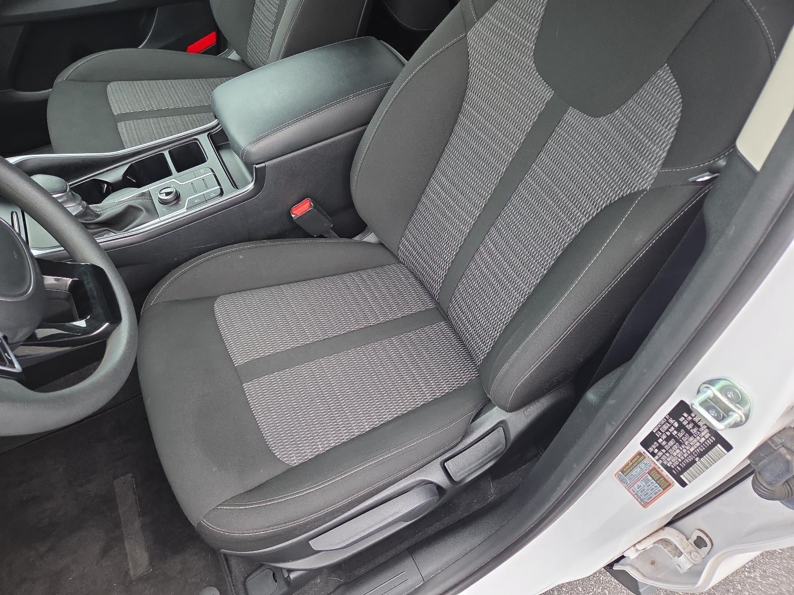 2023 Kia Sorento LX AWD