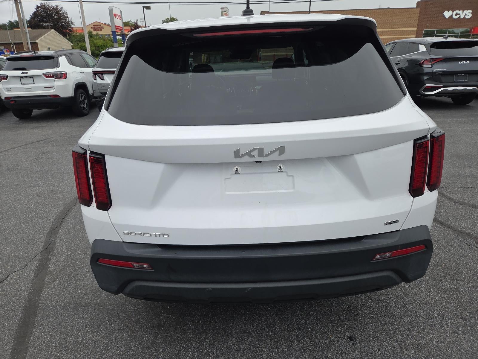 2023 Kia Sorento LX AWD
