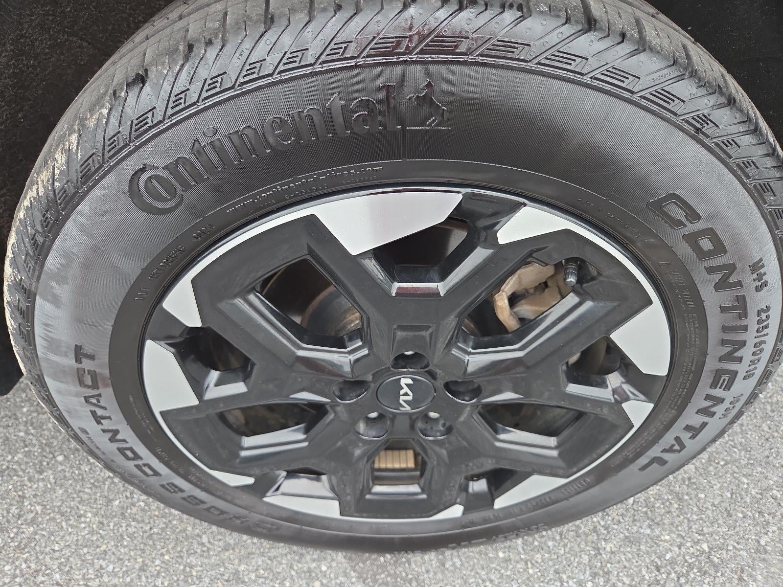 2025 Kia Sorento S AWD