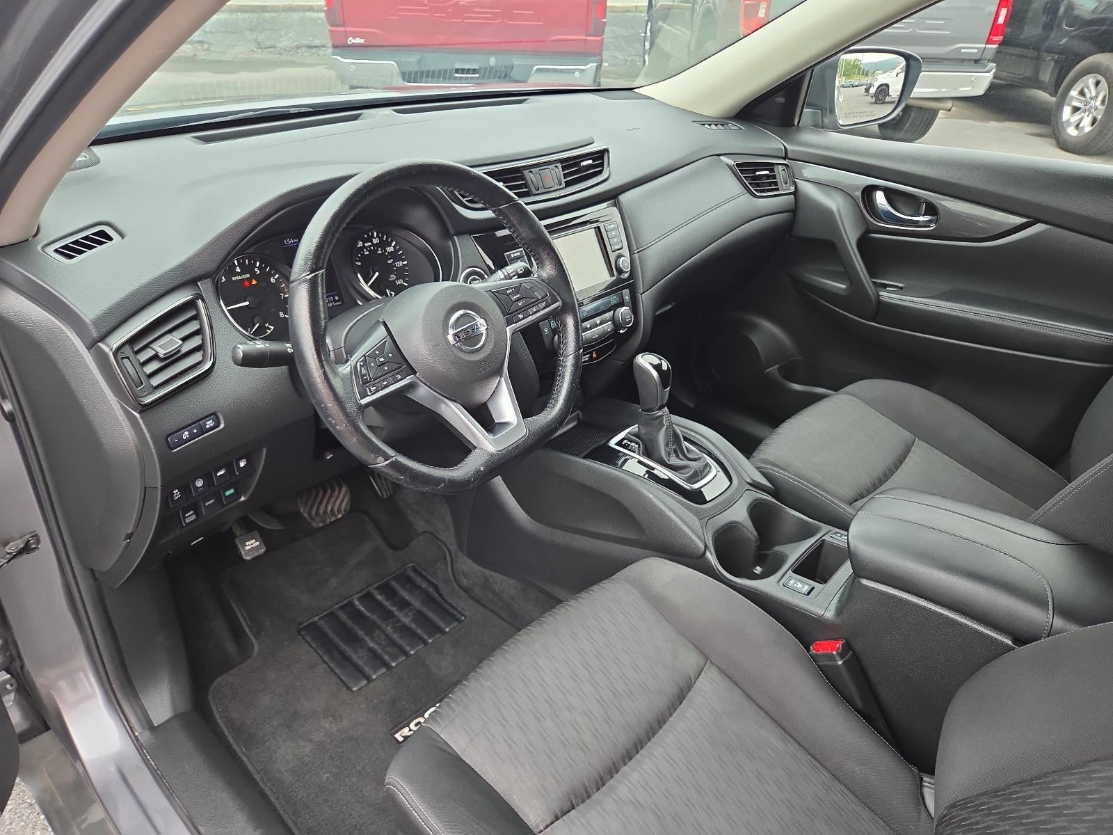 2020 Nissan Rogue AWD SV
