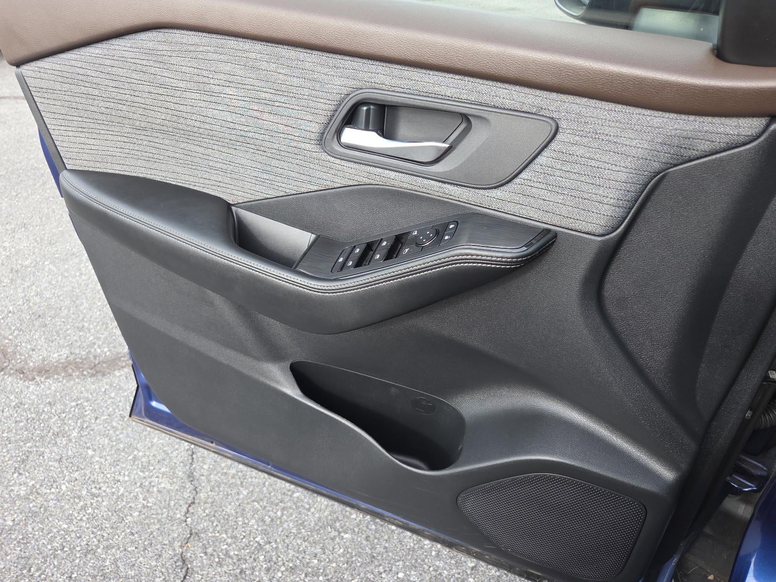 2023 Nissan Rogue AWD SV