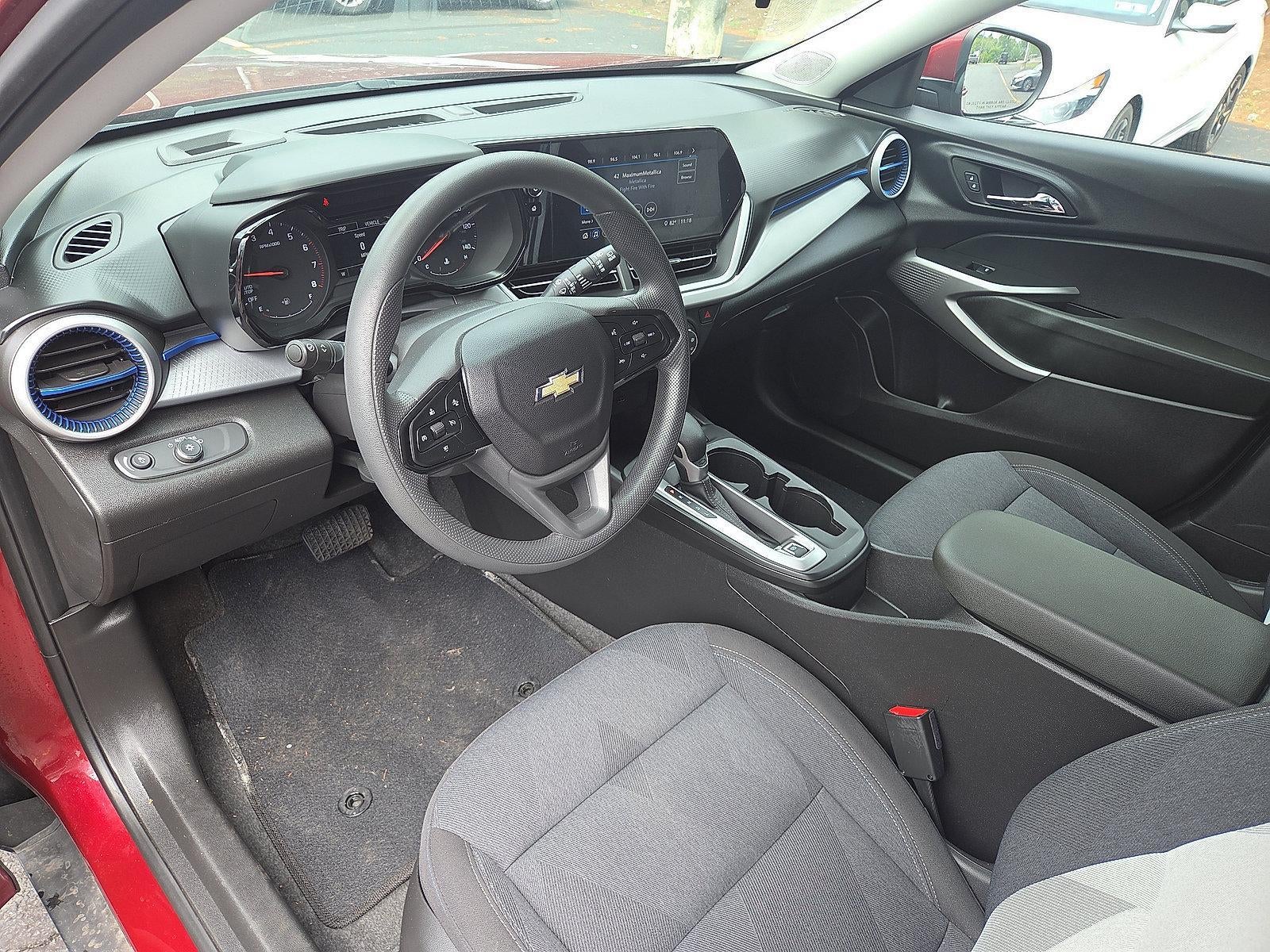 2024 Chevrolet Trax FWD 4dr LS