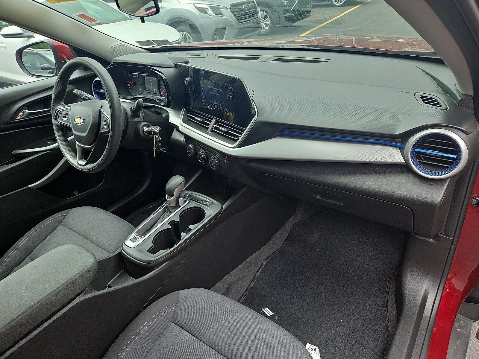 2024 Chevrolet Trax FWD 4dr LS