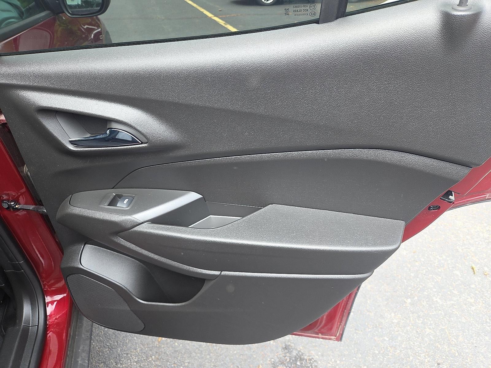 2024 Chevrolet Trax FWD 4dr LS