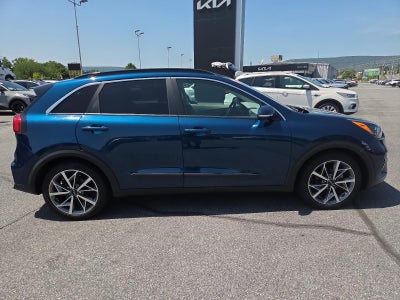2022 Kia Niro Touring SE FWD