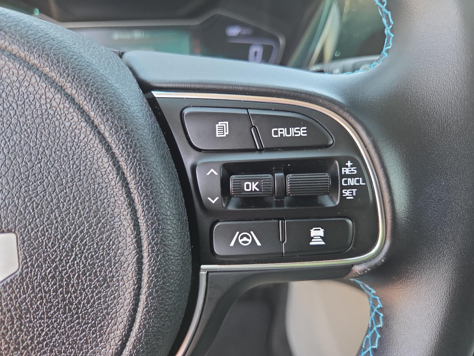 2022 Kia Niro Touring SE FWD