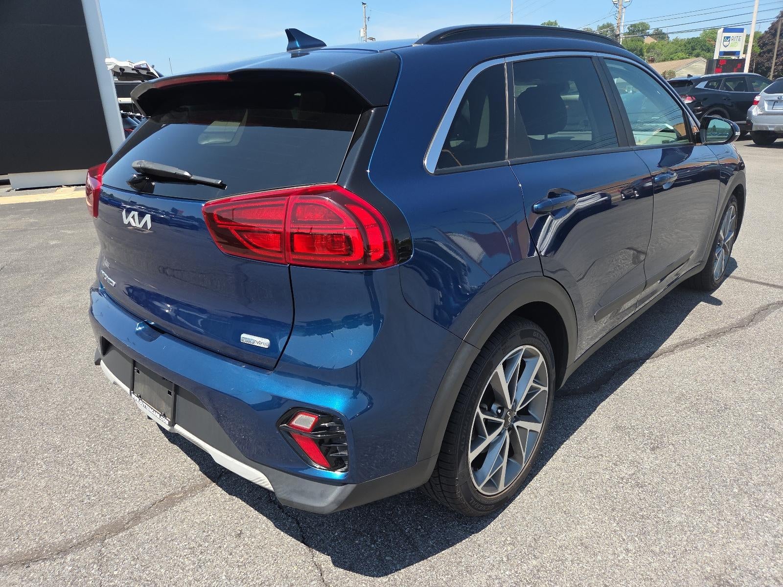 2022 Kia Niro Touring SE FWD