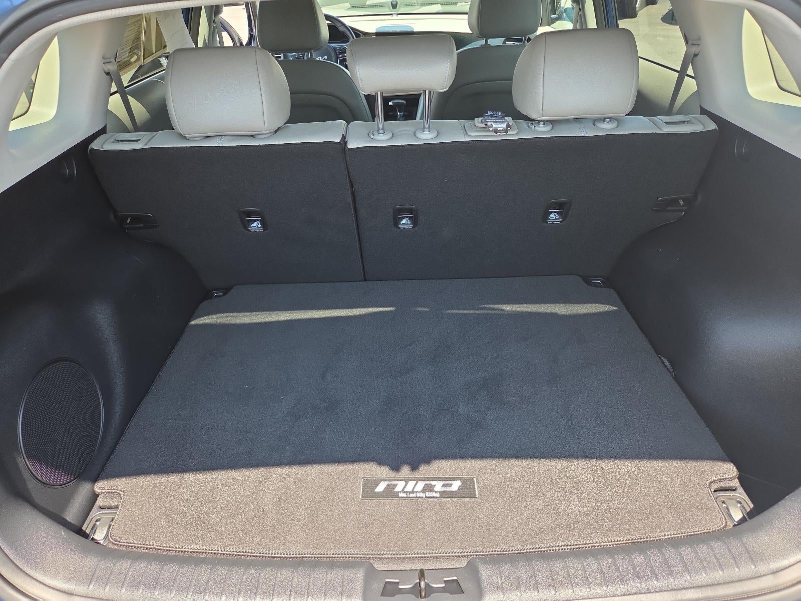 2022 Kia Niro Touring SE FWD