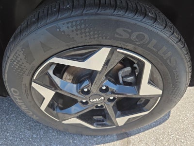 2024 Kia Seltos EX IVT AWD