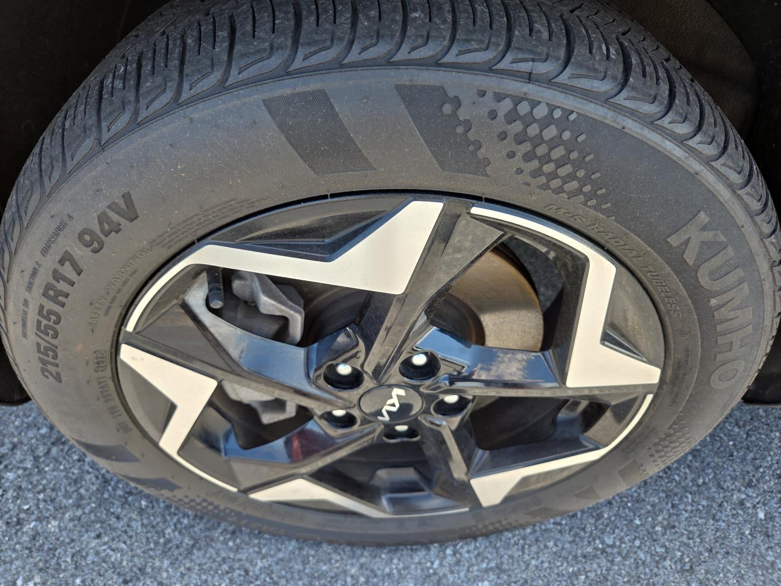 2024 Kia Seltos EX IVT AWD