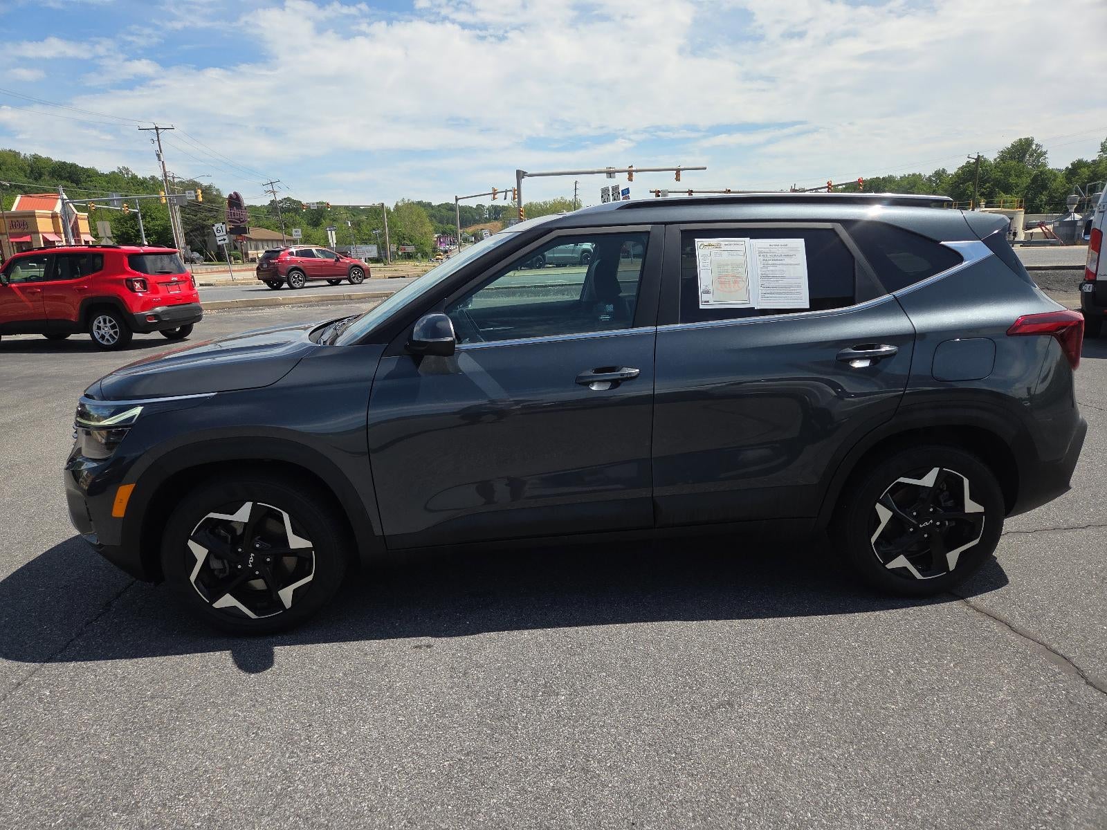 2024 Kia Seltos EX IVT AWD