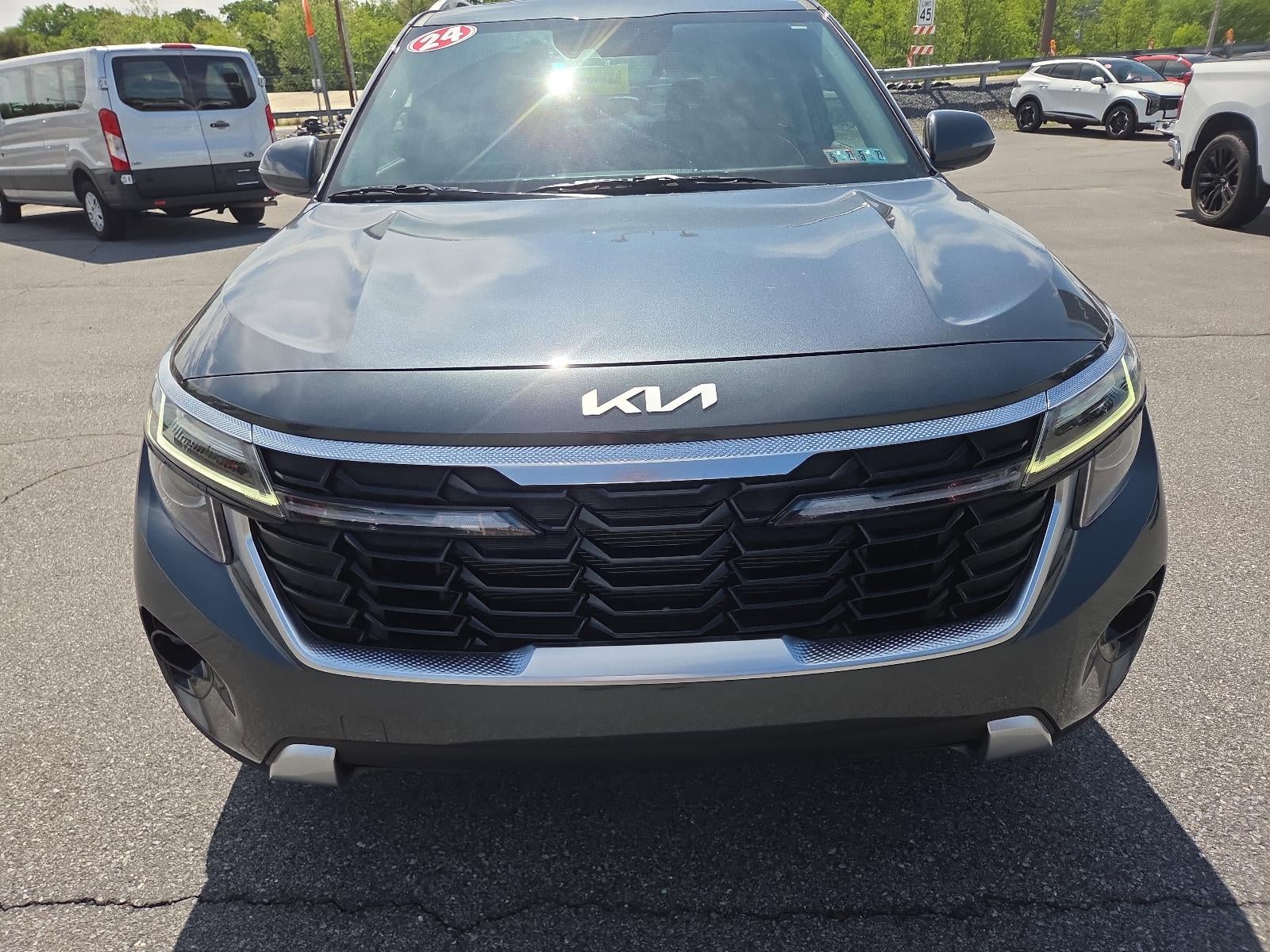2024 Kia Seltos EX IVT AWD