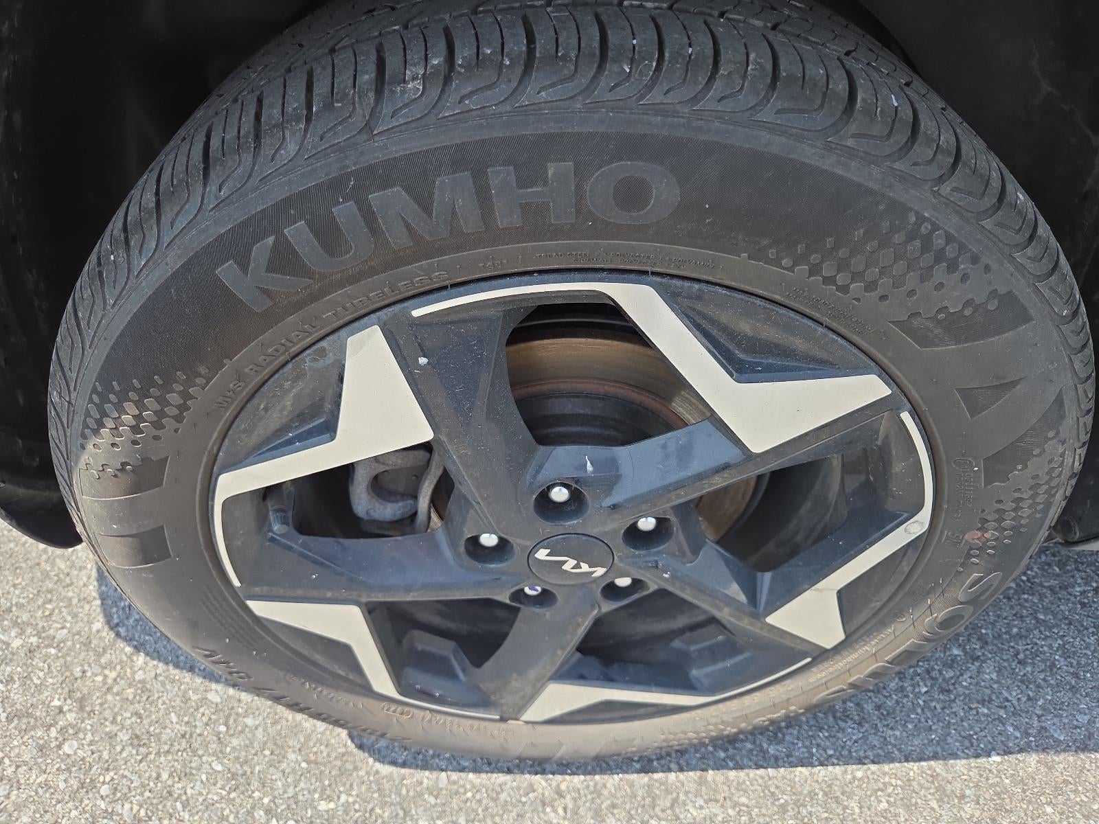 2024 Kia Seltos EX IVT AWD
