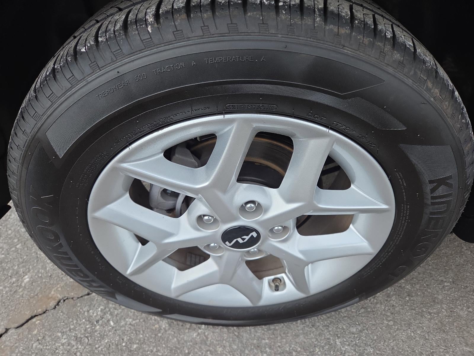 2023 Kia Soul LX IVT