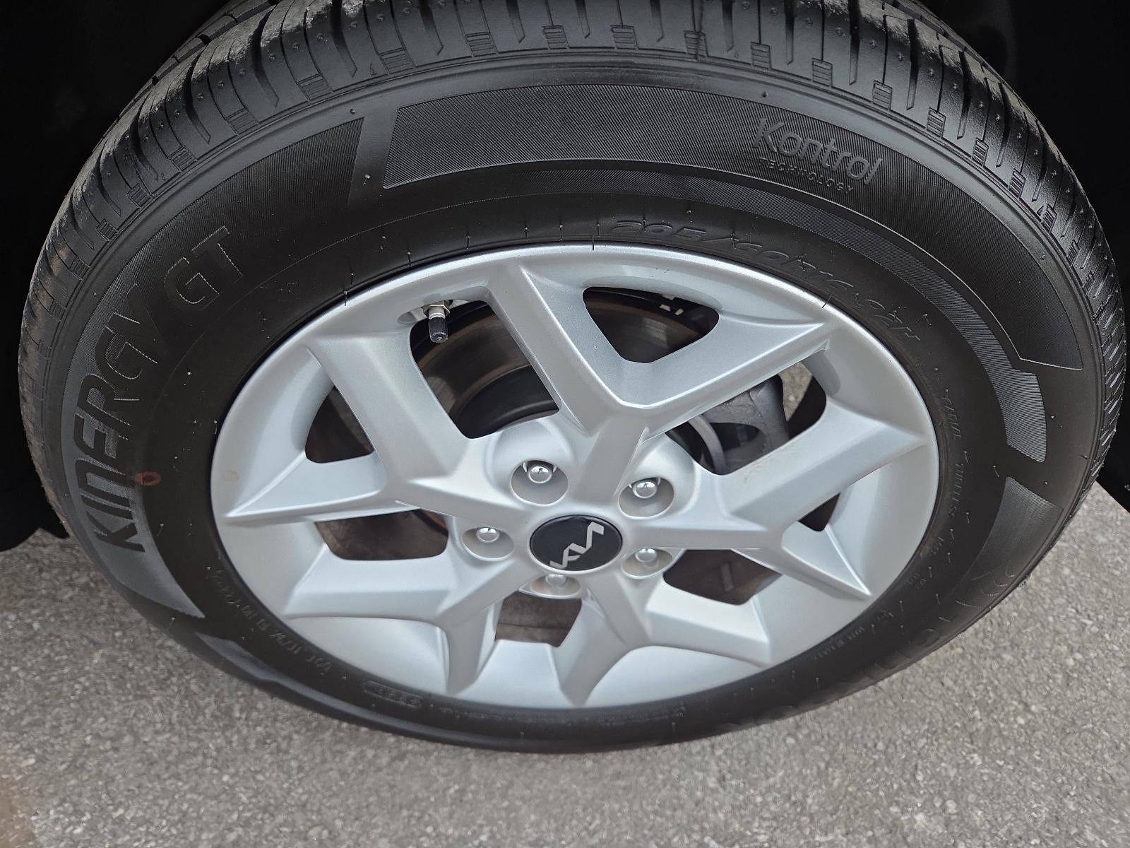 2023 Kia Soul LX IVT