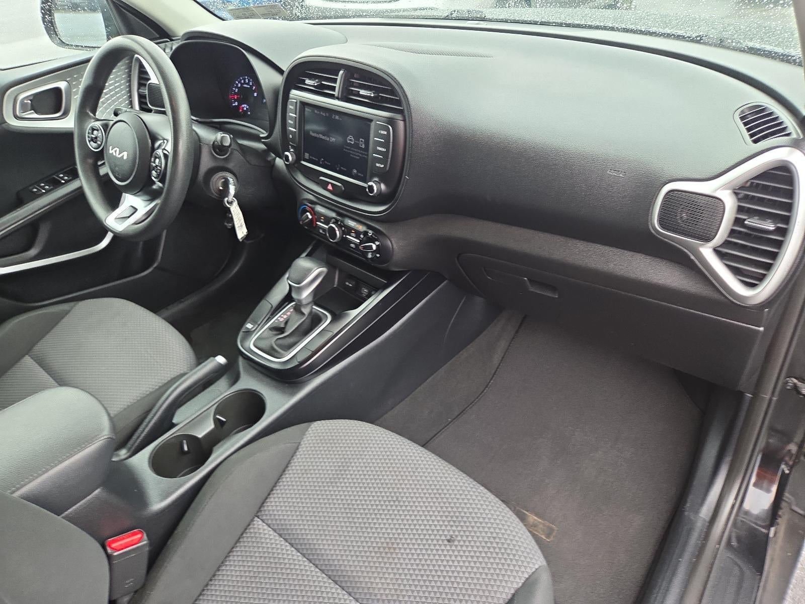 2022 Kia Soul LX IVT