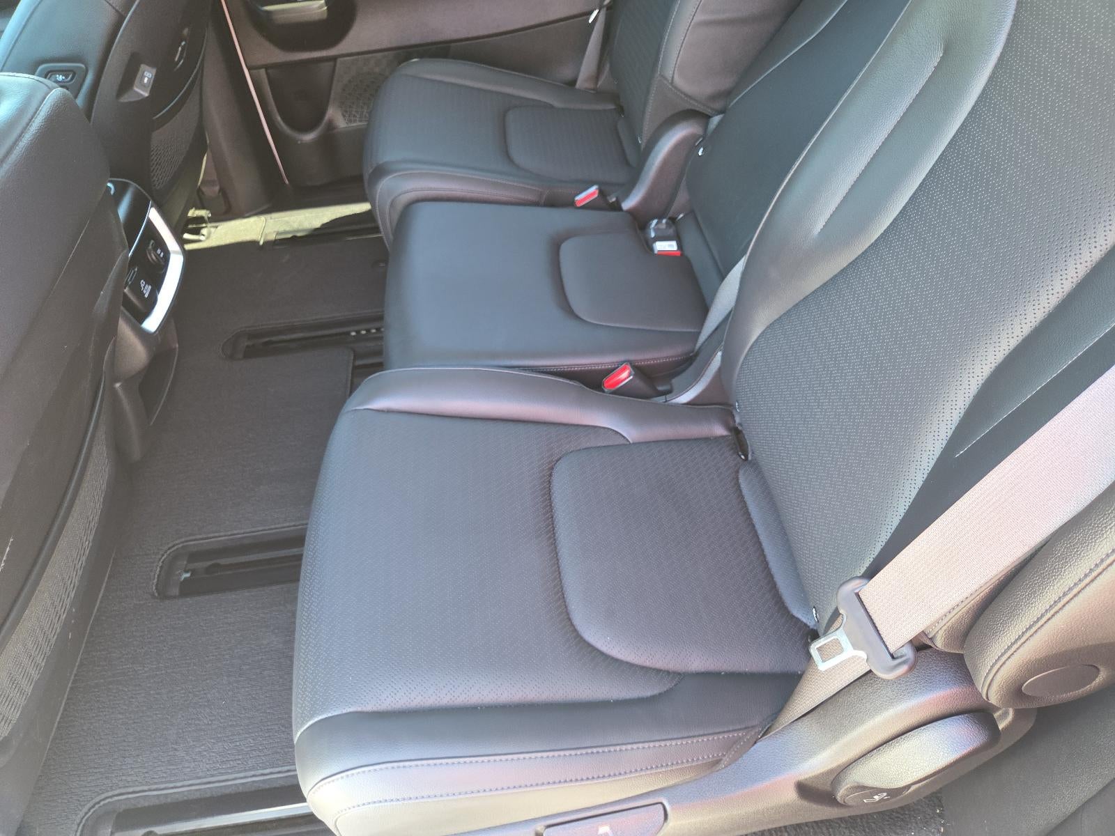 2025 Kia Carnival SX Prestige FWD