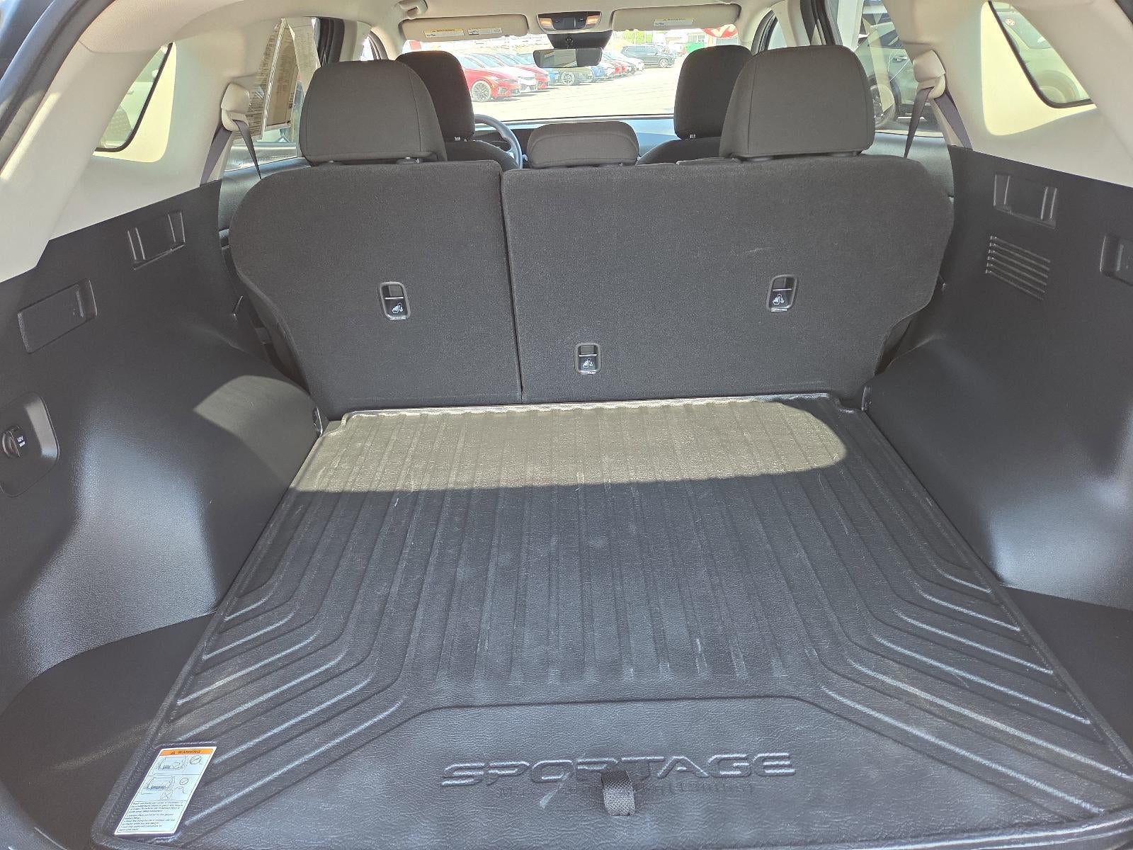 2023 Kia Sportage Hybrid LX AWD