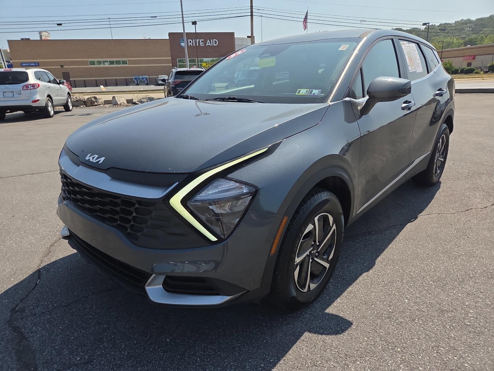 2023 Kia Sportage Hybrid LX AWD