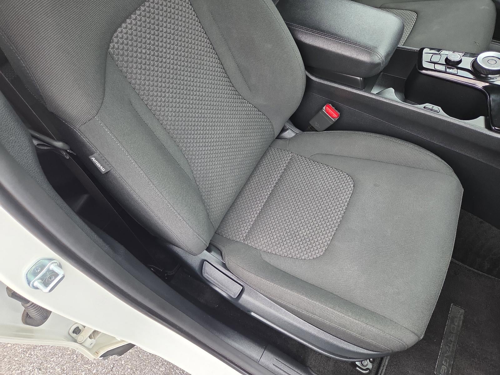 2023 Kia Sportage Hybrid LX AWD