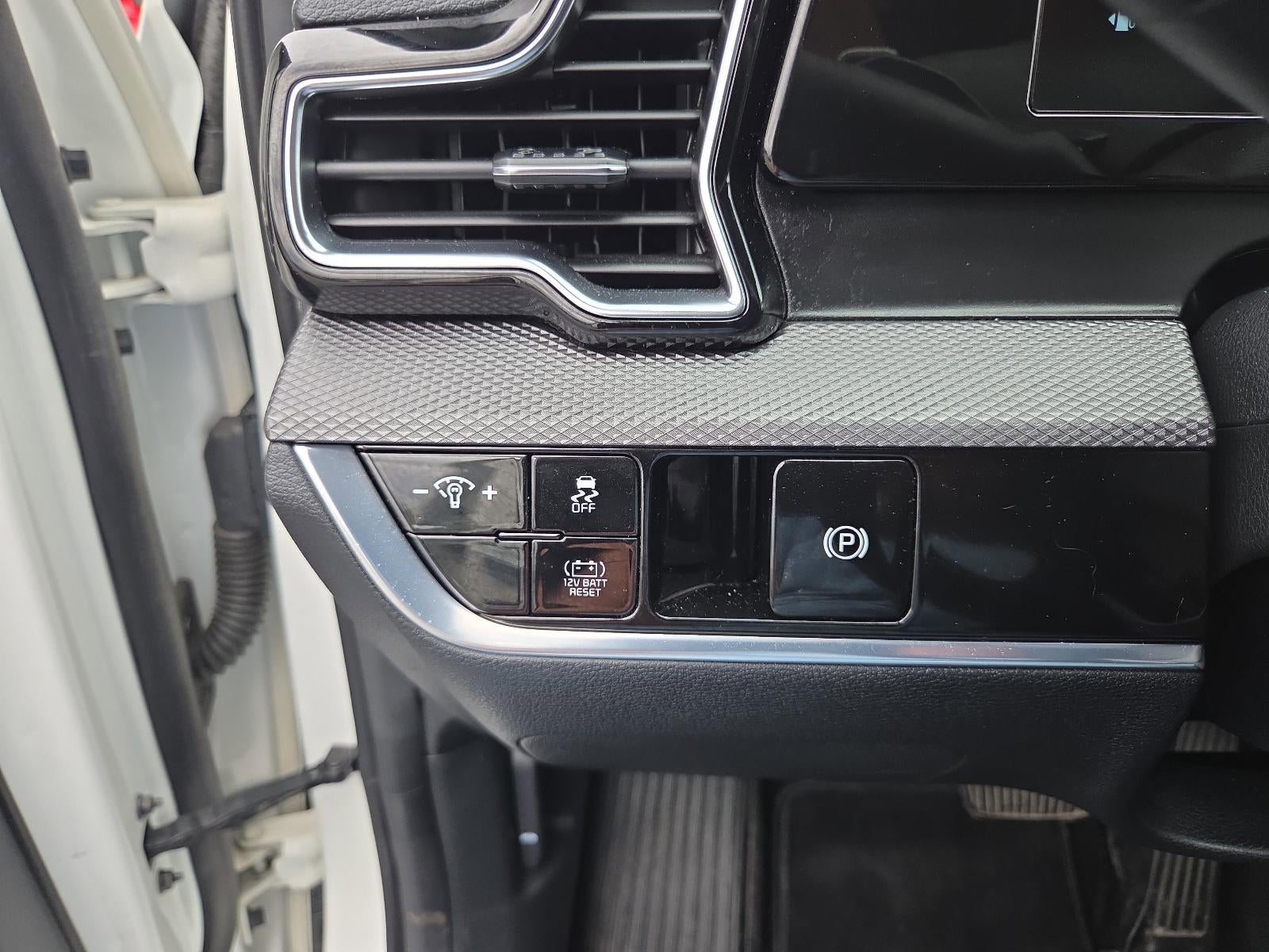 2023 Kia Sportage Hybrid LX AWD