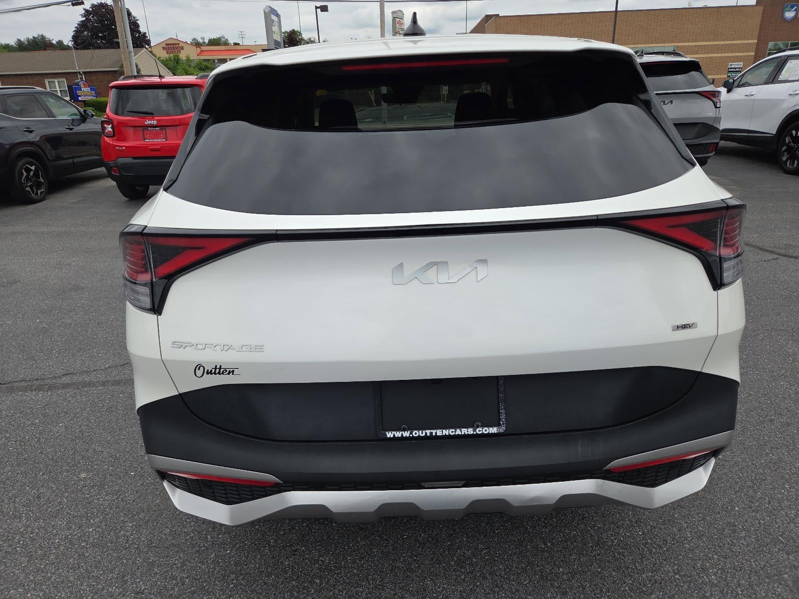 2023 Kia Sportage Hybrid LX AWD