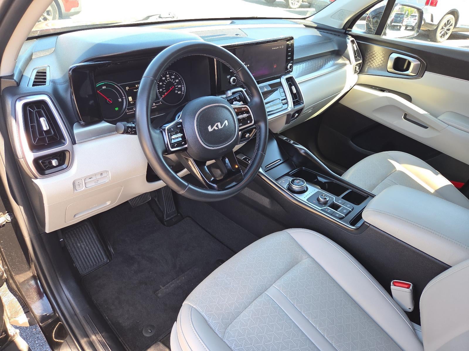 2023 Kia Sorento Hybrid EX AWD