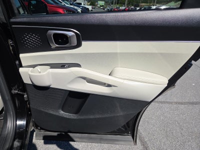 2023 Kia Sorento Hybrid EX AWD